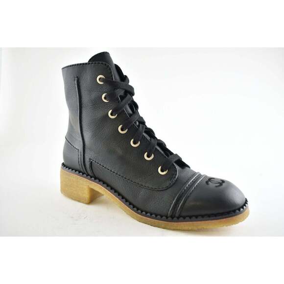 Chanel 20P Black Calfskin Leather CC Combat Lace Up Biker Ankle Short Boots 42 - Picture 2 of 9